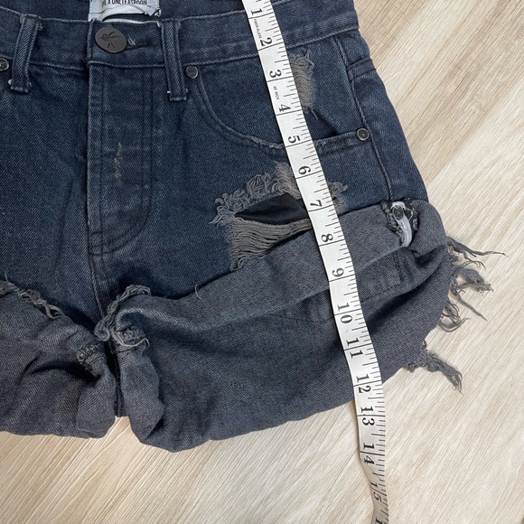 One Teaspoon x Free People bandits shorts - Picture 6 of 7